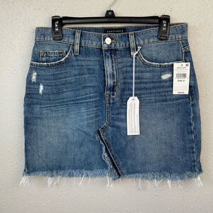 NWT Sanctuary Distressed Denim Skirt Size 27